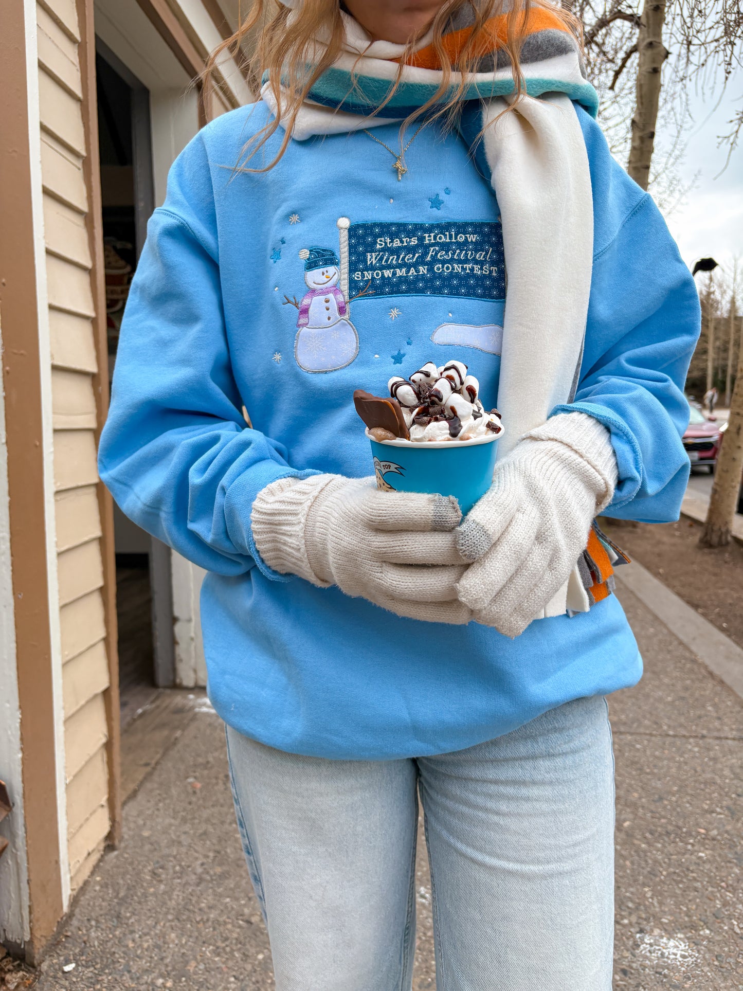 Stars Hollow Snowman crew