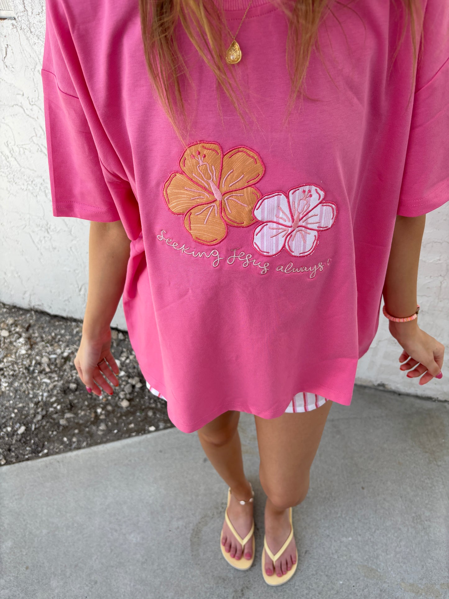 Pink Hibiscus tee