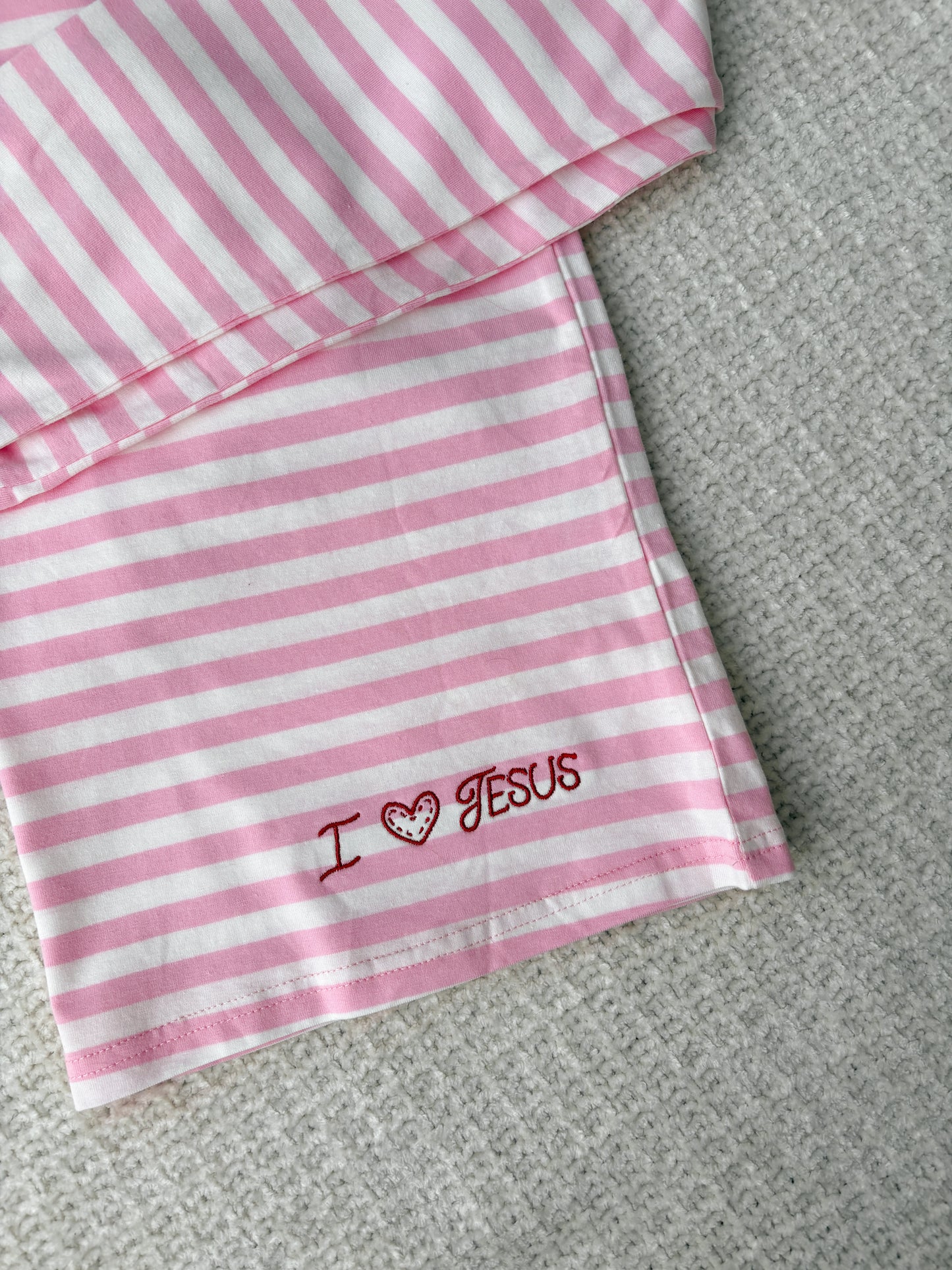 I ♡ Jesus light pink set