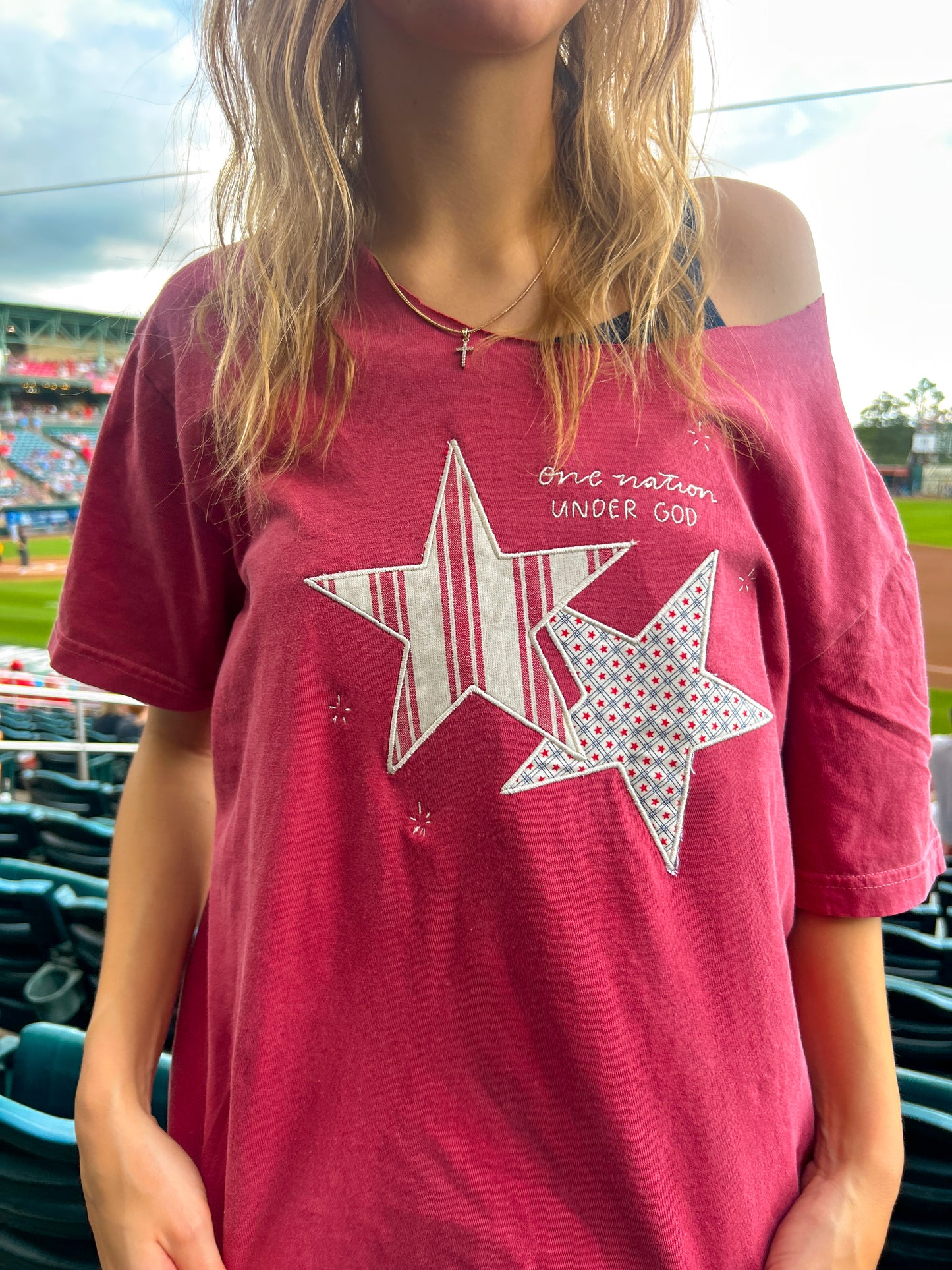 Star Patchwork tee (red)