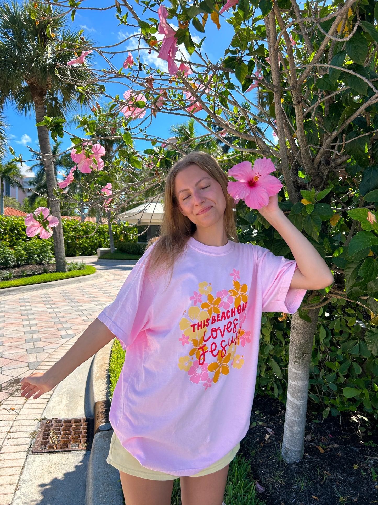 Beach Girl tee (pink)