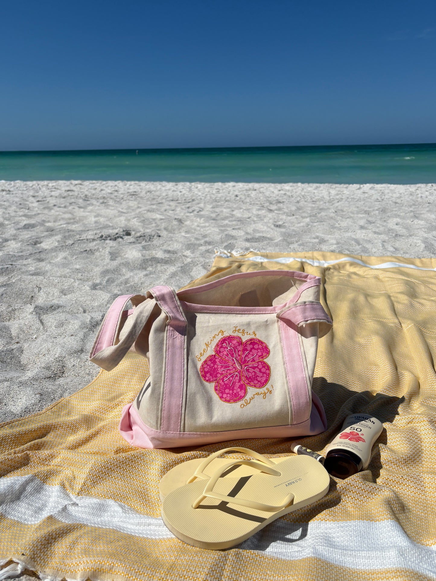Hibiscus pink tote