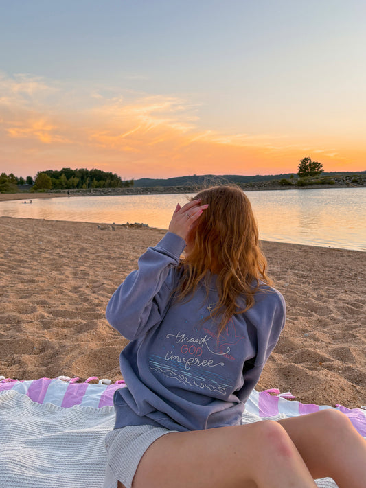 “I’m Free” Mockneck